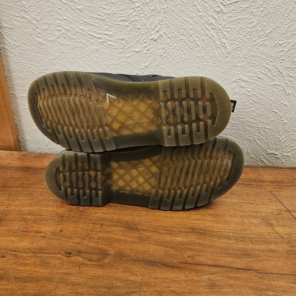 Dr. Martens 1460 Y Boots Womens Size 7 Black Leather Zip Lace Classic Shoes - Picture 6 of 8